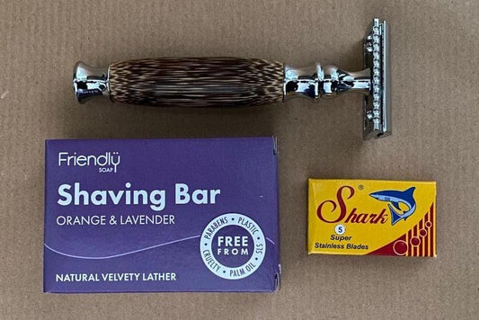 plastic-free-shaving-kit-uk