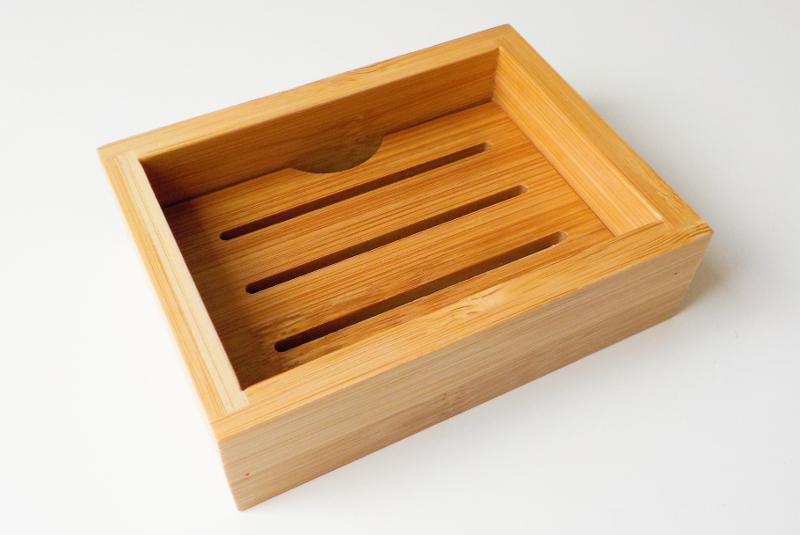 eco-friendly-bamboo-soap-dish-uk